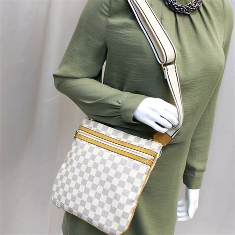 louis vuitton bosphore pochette damier|pochette gange louis vuitton monogram.